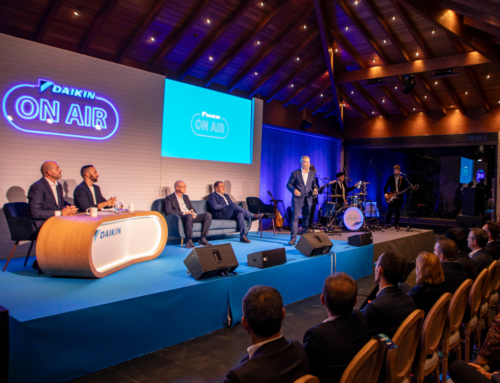 Más de 200 profesionales asisten a “Daikin ON AIR” en Zaragoza, el late night de climatización